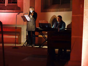 Taizé-Gebet in der Stadtpfarrkirche St. Crescentius 